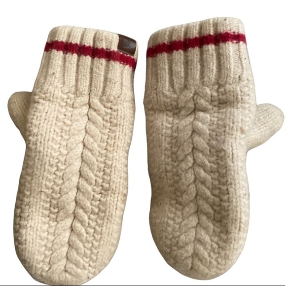 Roots  ivory red trim winter warm mittens - Picture 9 of 9